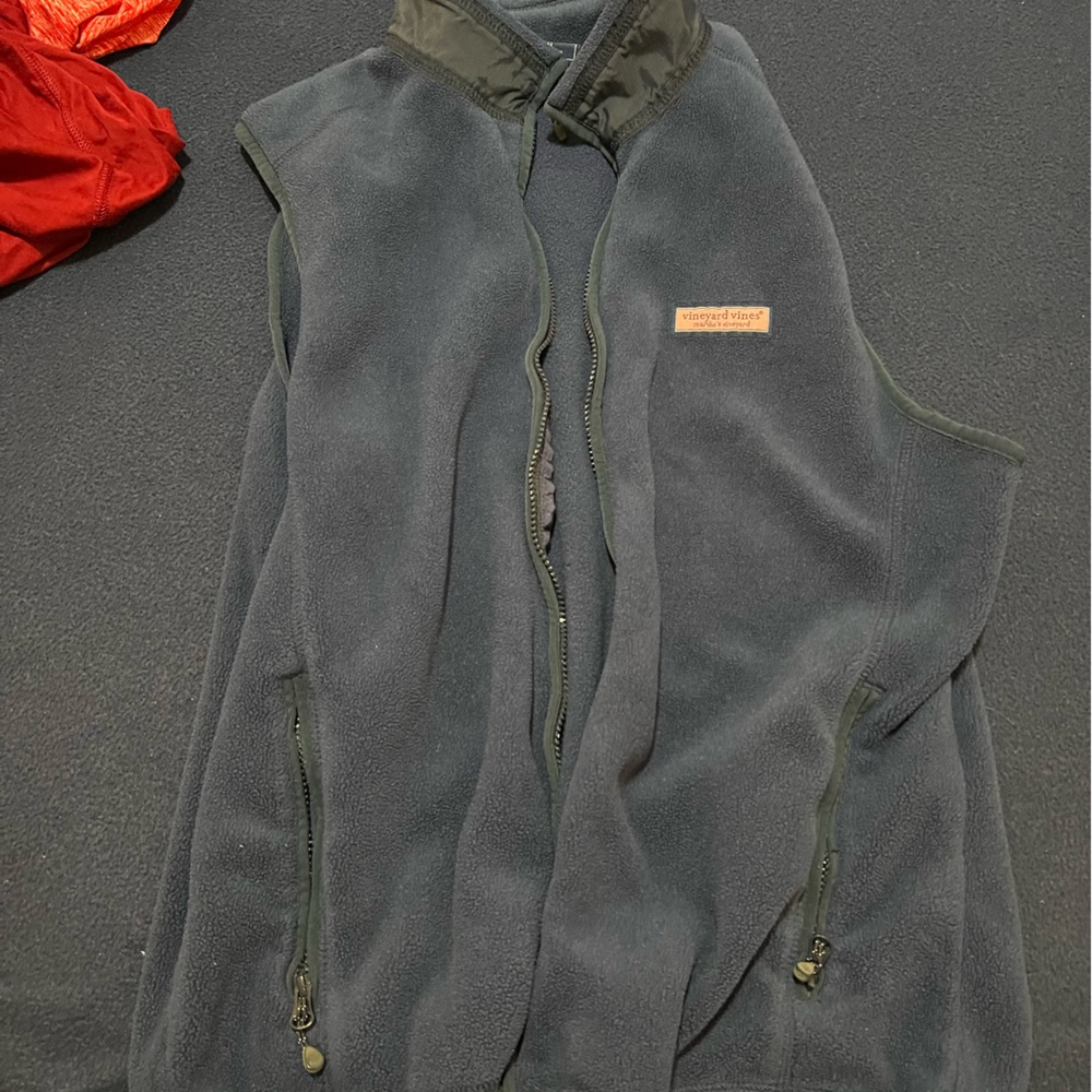 Vineyard vines Men's Medium Fleece Navy blue.